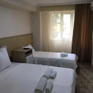  Отель Femi Ji Грузия